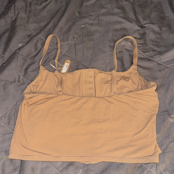 SKIMS FITS EVERYBODY ADAPTIVE CAMI TANK - Picture 4 of 4